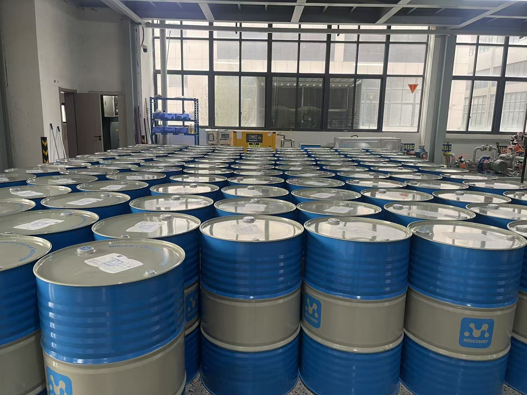 高低温导热油在设备运行中的重要性及选型建议